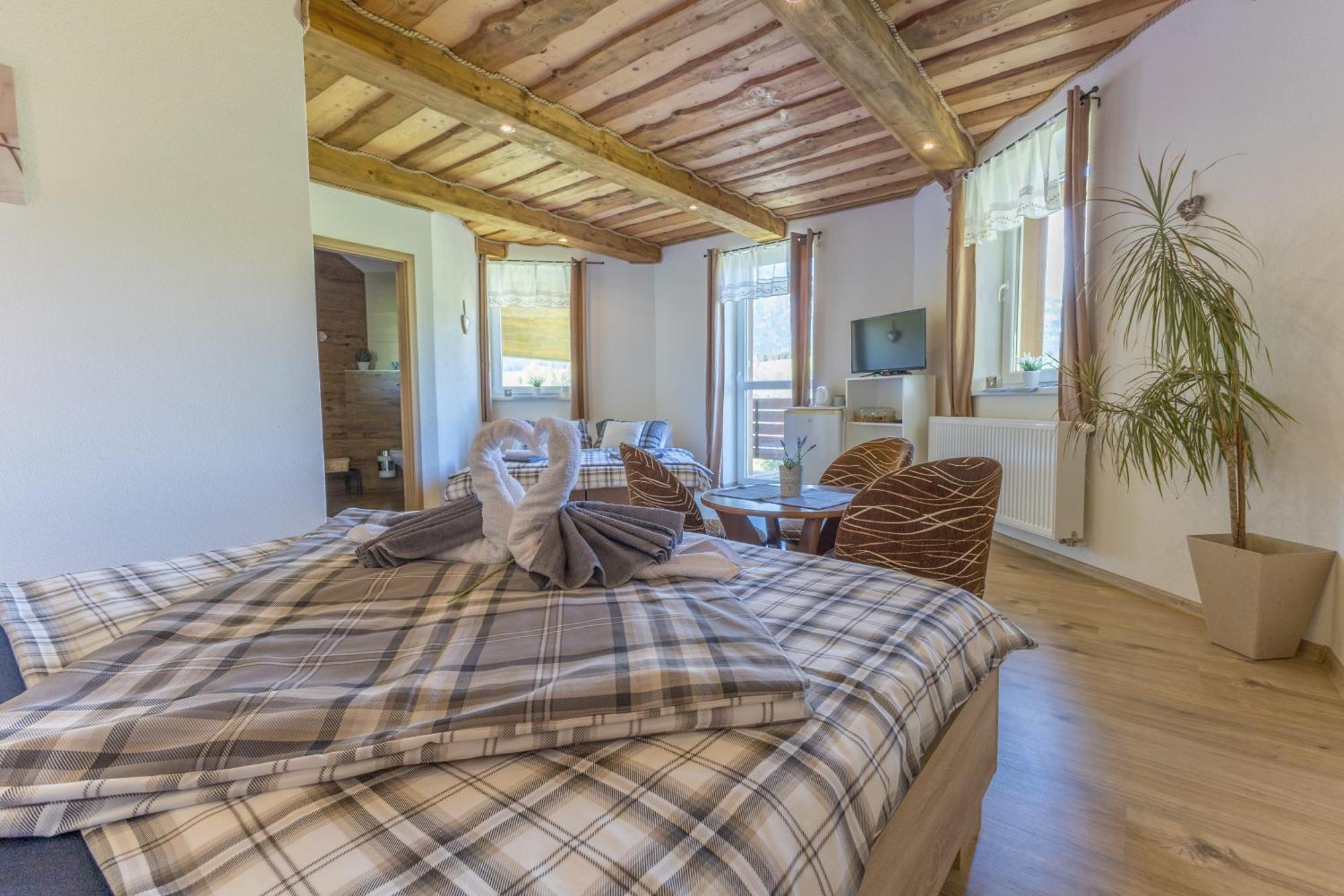 Privat Na Vrsku Homestay Zdiar
