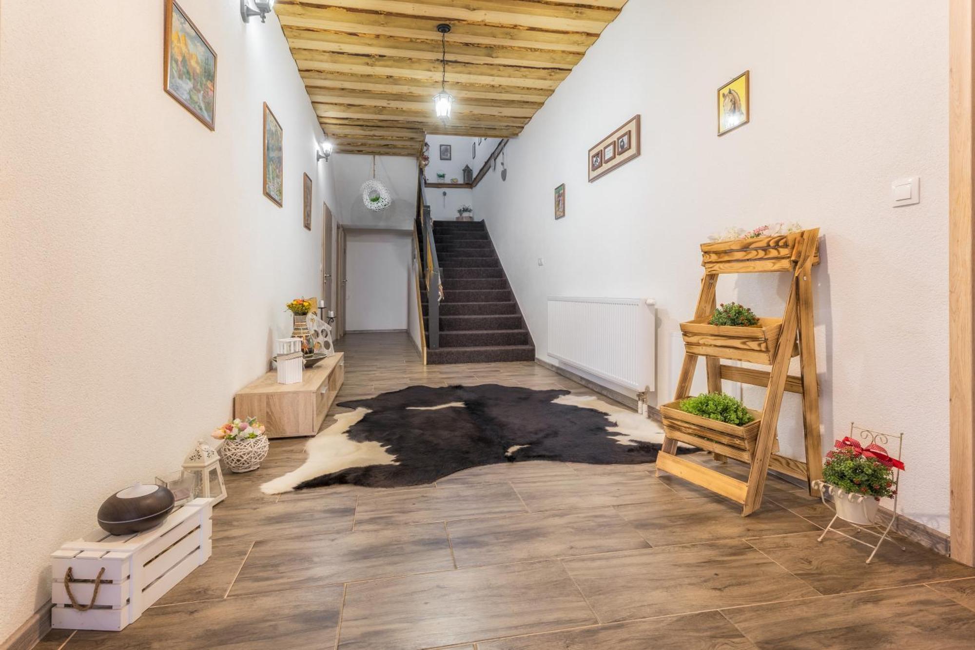 Privat Na Vrsku Homestay Zdiar